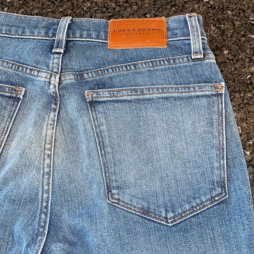 Lucky Brand Bridgette High Rise Crop Mini Bootcut Jeans - Picture 11 of 11